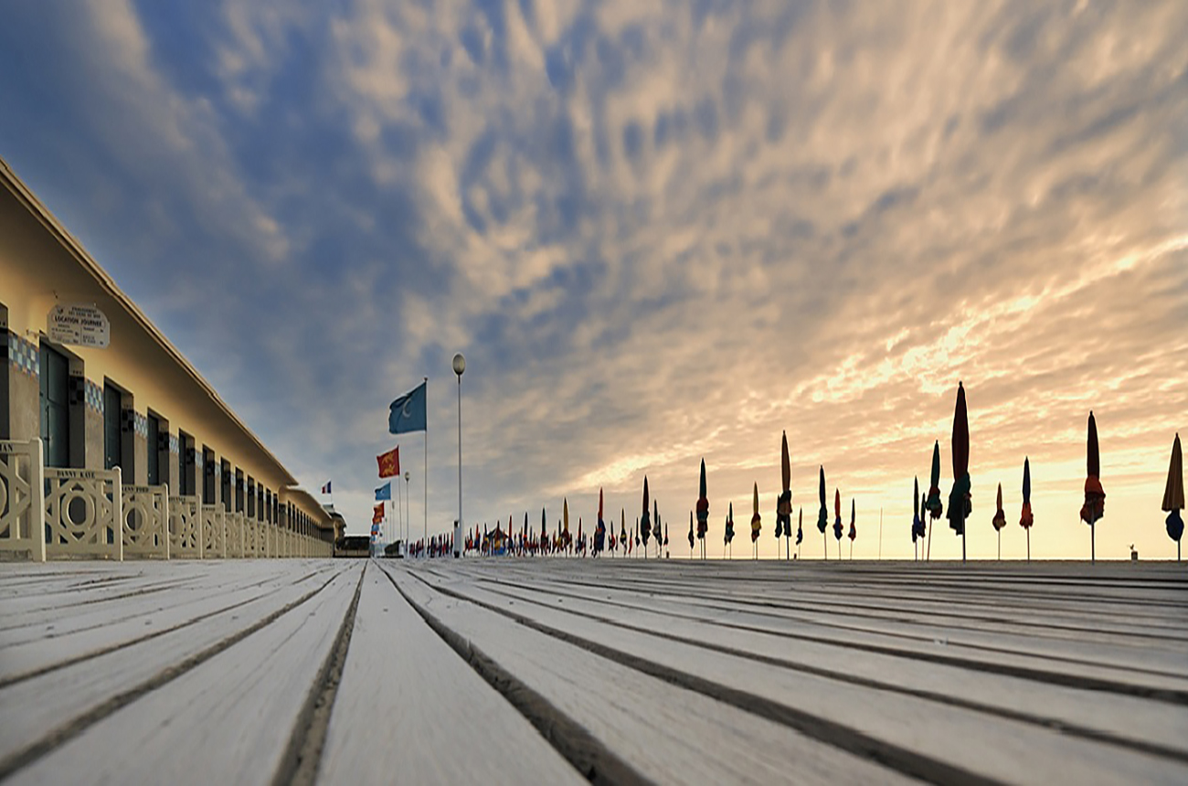 Prochainement, réservez ici vos PASS VIP pour le 50 ème FESTIVAL DU CINEMA AMERICAIN DE DEAUVILLE qui aura lieu du 6 au 15 septembre 2024 | L'Agence du Cinéma